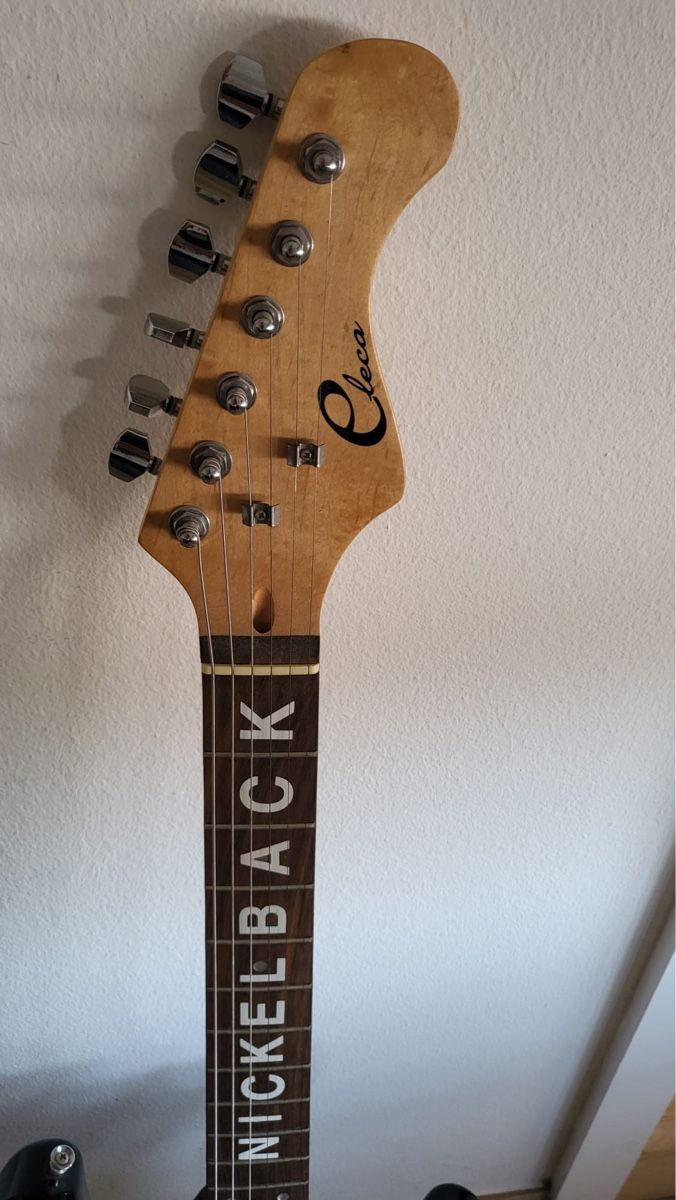 Strumenti musicali: E-Gitarre signed Nickelback mit Echtheitszertifikat – Usato da Reinach BL venduto da maz_lx8h 1