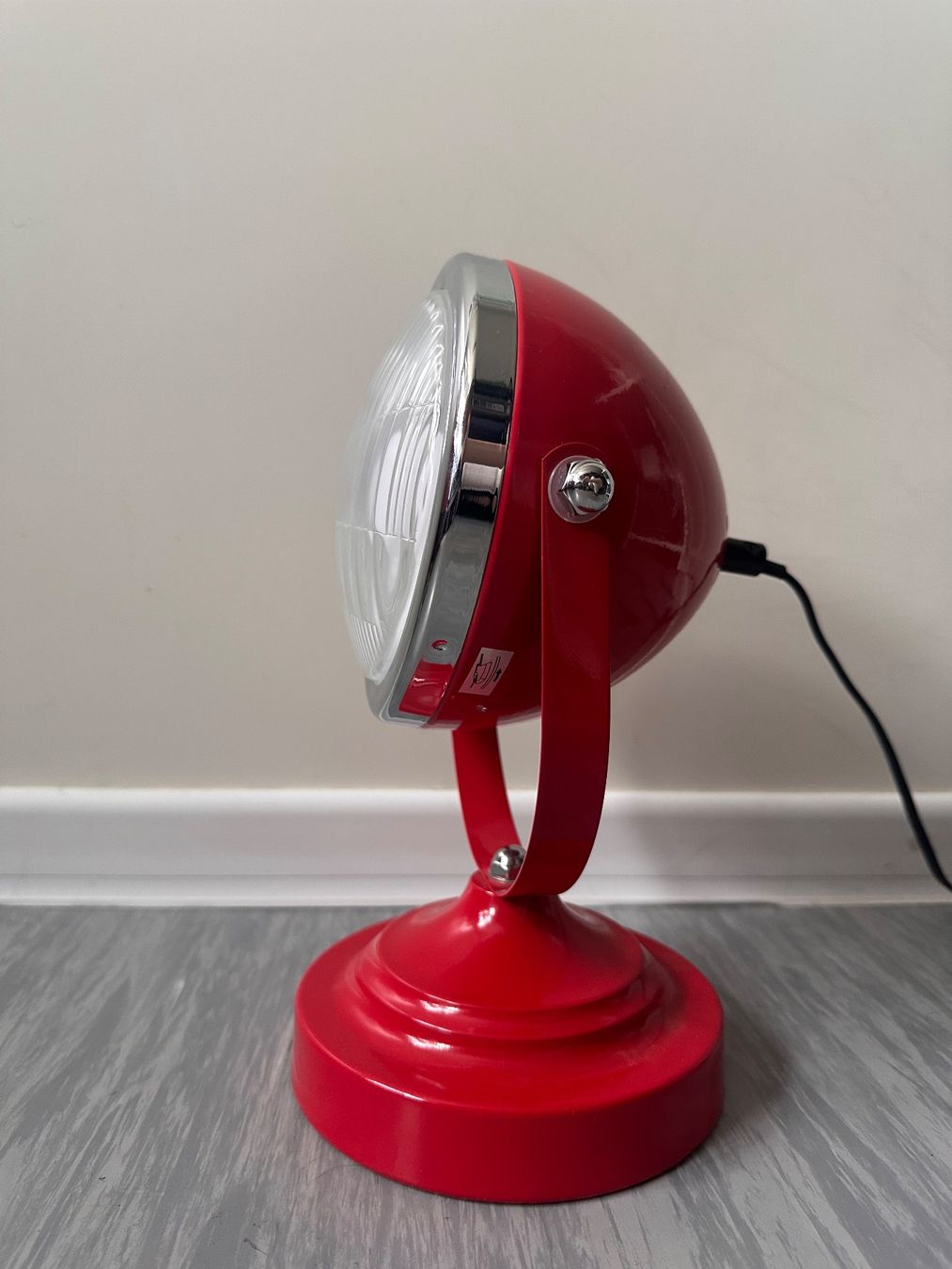 Lampen: Vintage Retro Tischlampe Rot – Gebraucht aus Frick von itt_rf2m 1