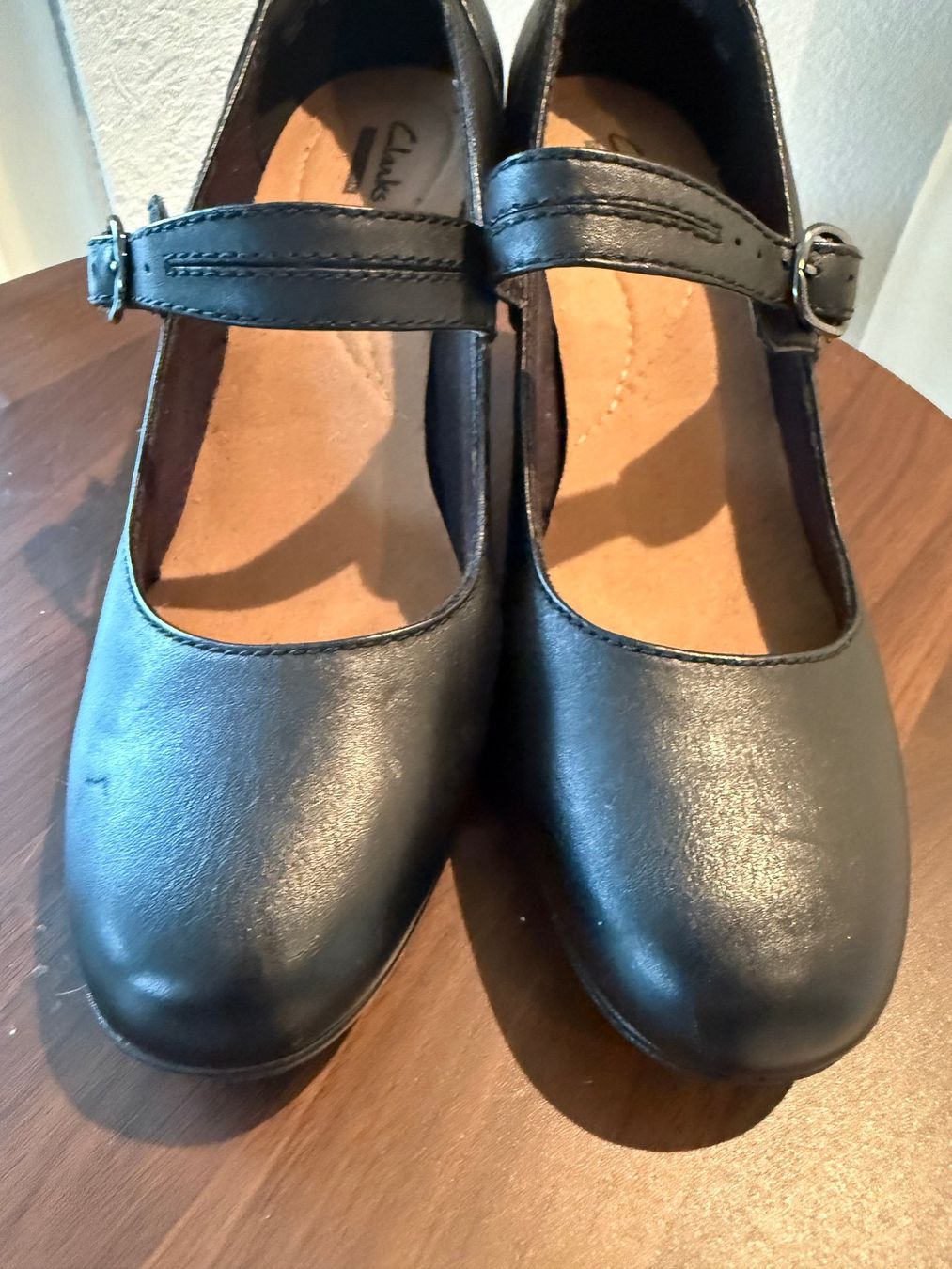 Clarks Scarpe da donna: Clark Riemchenschuhe Grösse 7 D oder 41, Leder – Usato da Kirchdorf AG venduto da Coco0805 2