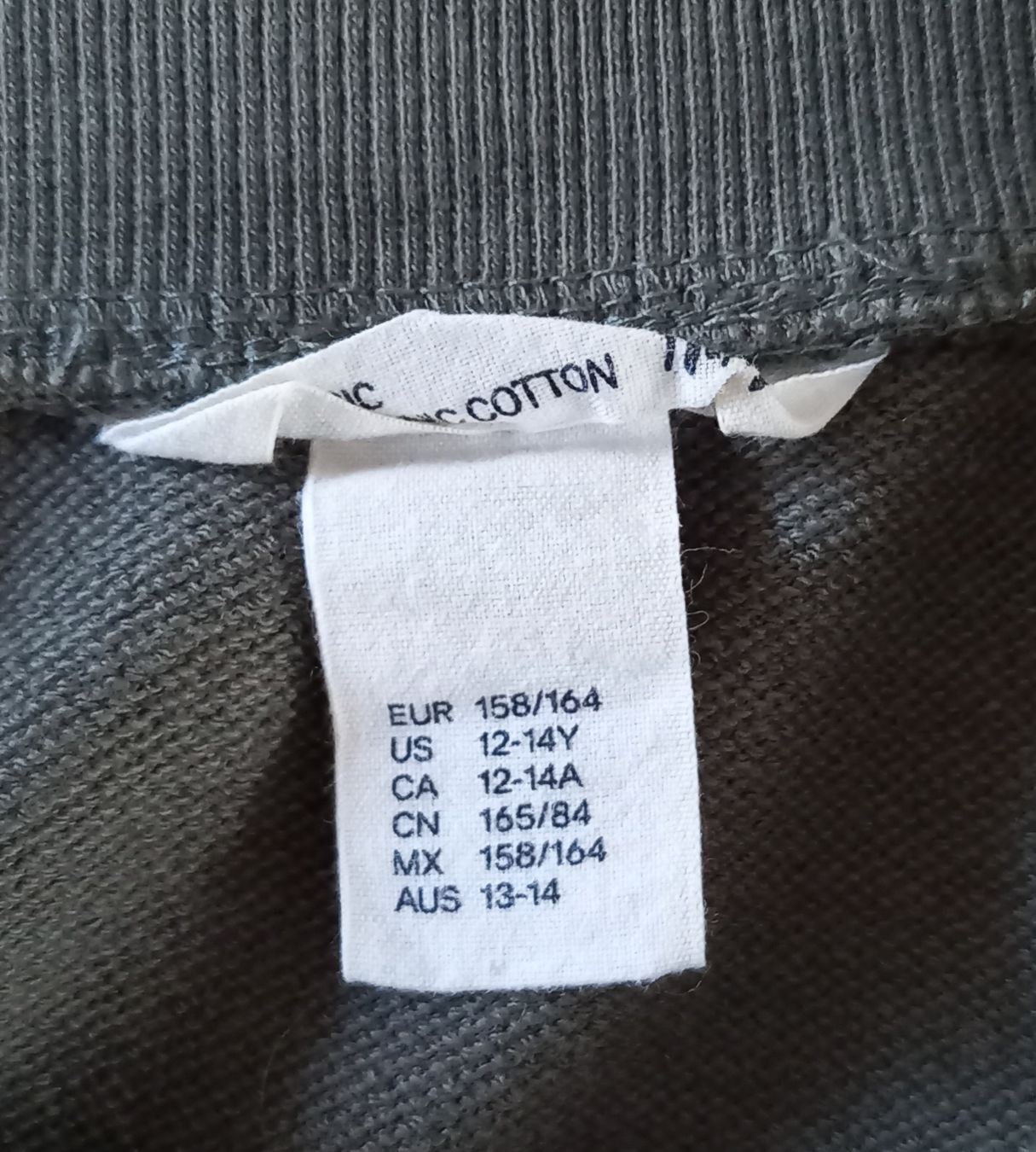 H&M Maglioni & Felpe: Pullover für Mädchen in Grösse 158/164 – Usato da Obernau venduto da Corolli 2