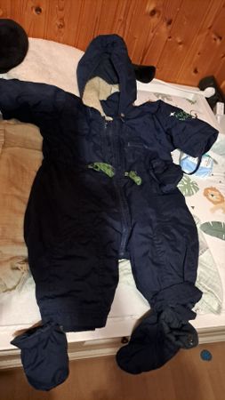 Winter Overall Schneeanzug Grösse 68 mit Hand- und Schuhen
