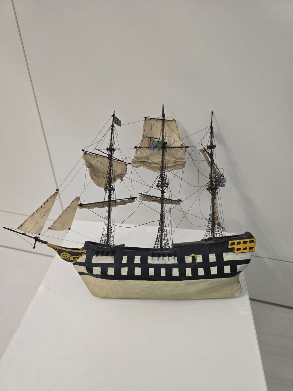 Kit di modellismo & Modellini statici: Schiffsmodell, Antik Segelschiff, Holz, Deko – Usato da Zofingen venduto da Loop_ReSale 4