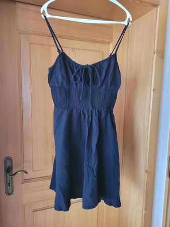 Neues schwarzes Sommer Kleid Grösse M