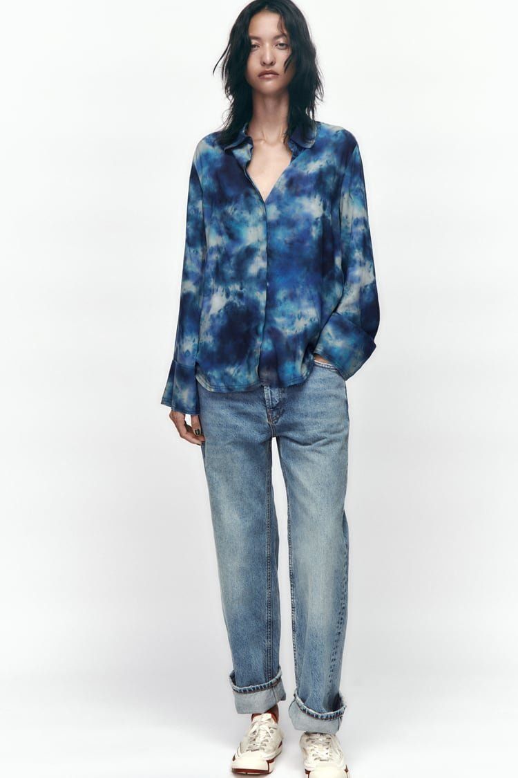 Zara Camicette: Zara Hemd Bluse Hemdbluse Batik Muster Blau Gr.38-40 NEU – Nuovo (secondo la descrizione) da Rotkreuz venduto da beltraum 3