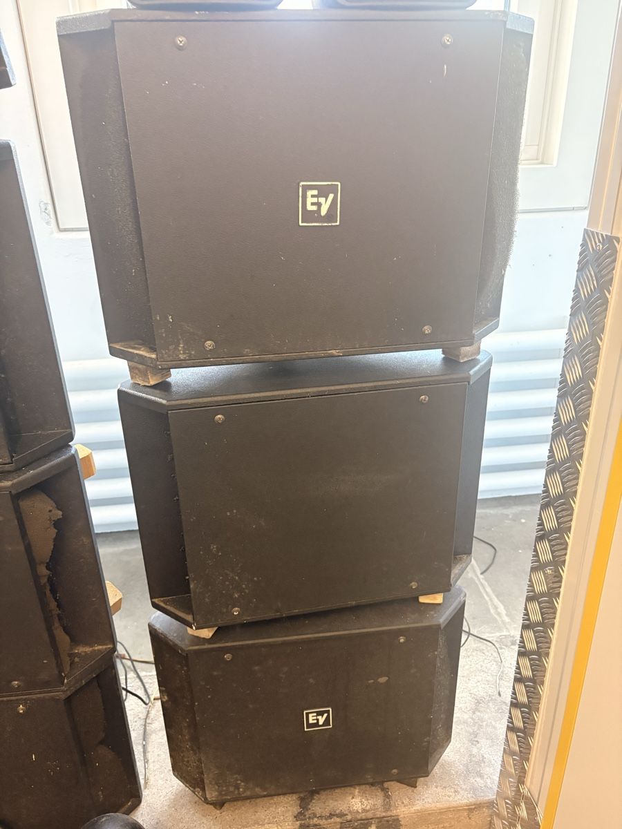 Electro-voice Lautsprecher: Enceintes EV, lot, occasion – Gebraucht aus Lausanne von you_7kpt 1