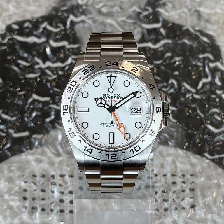 Orologi: Rolex Explorer II Polar 226570 – Usato da Genève venduto da minty.watches
