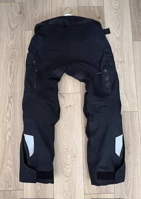 Completi: Textil Motorradanzug Touratech Campanero Gr. 58 – Usato da Stäfa venduto da rol_yjb8 4