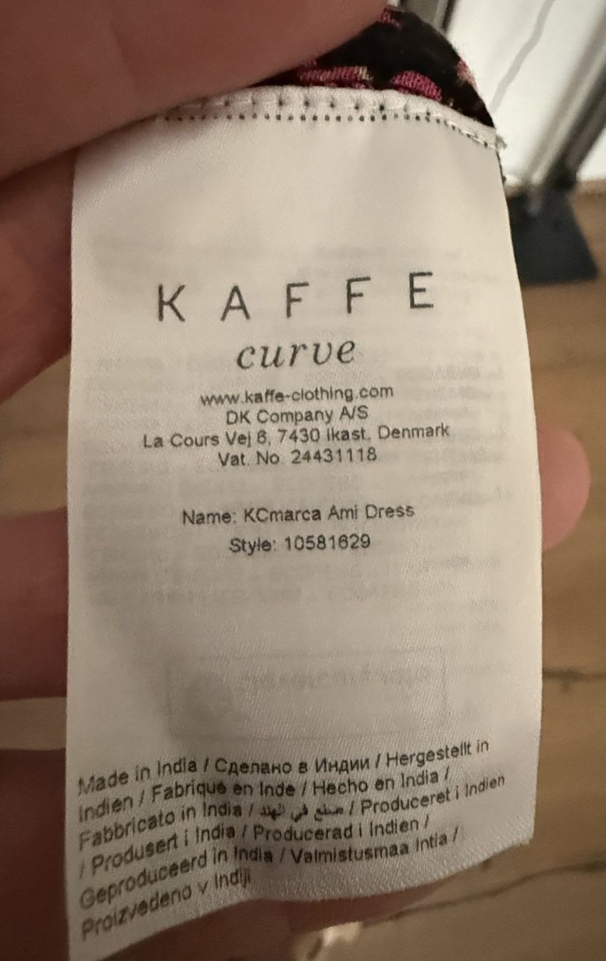 Vestiti: Kleid KAFFE Curve Blumenmuster Dunkelrot Grösse 48 – Usato da Schaffhausen venduto da gdinoro 3