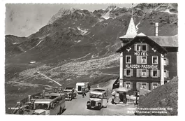 Hotel Klausen - Passhöhe - Saurer-Postauto - Foto-AK - 1955