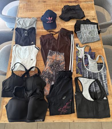 Damen Sportbekleidung Paket 15 Teile – Adidas, Asics, H&M