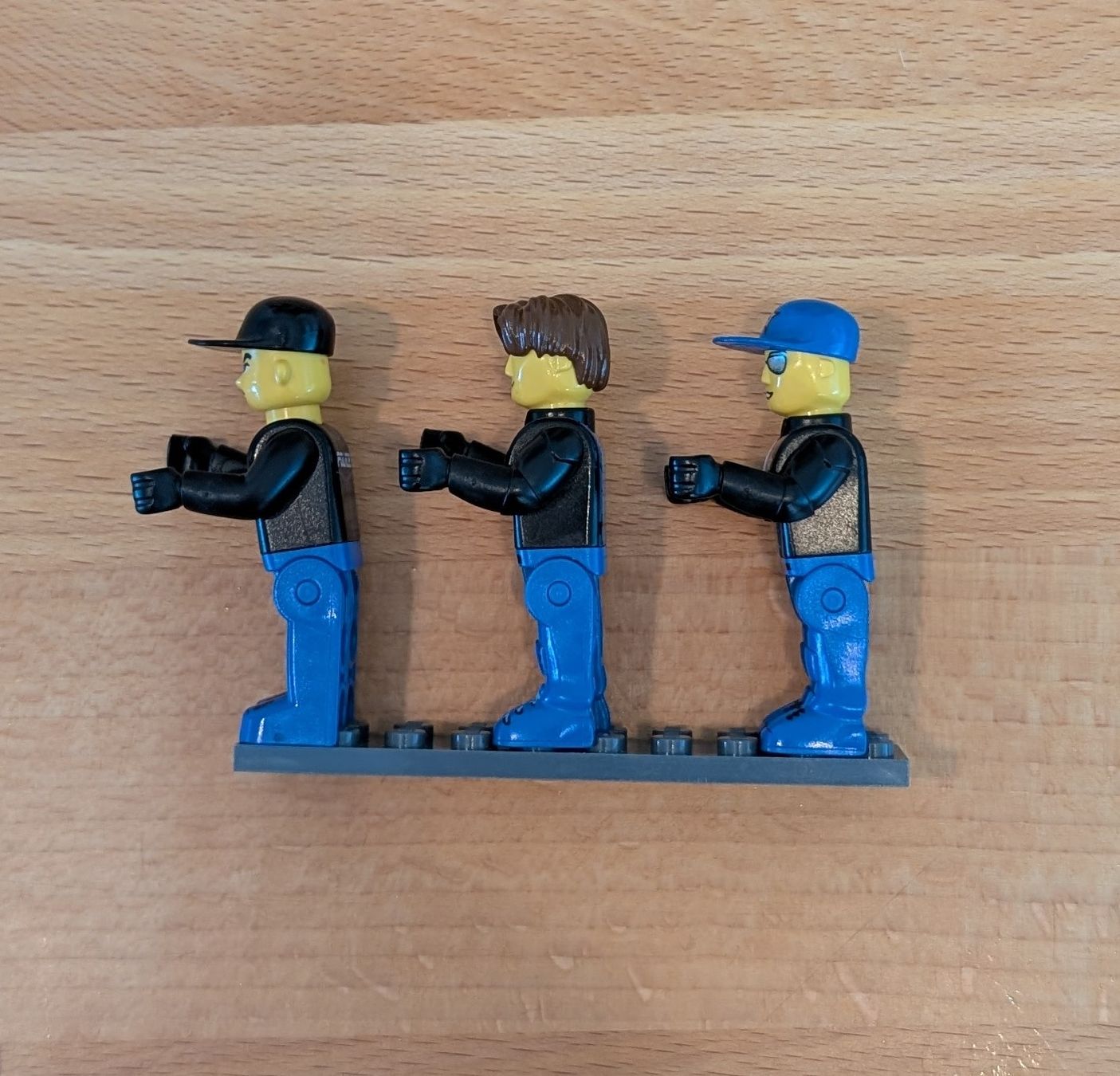 Lego Jeux de construction: 3 grössere Lego Figuren – D'occasion à Bäch SZ par Yodathebest15 3
