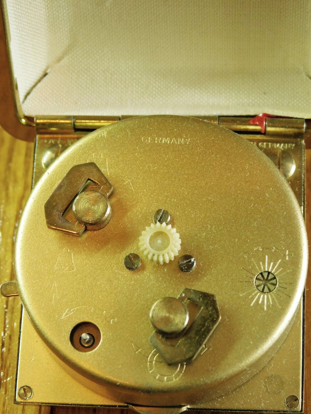 Europa Sveglie: Seltene Mini Europa Wecke.1960er – Usato da Emmenbrücke venduto da Ulisse-22 2