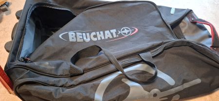 Beuchat Tauchrucksack schwarz mit Rollen gebraucht