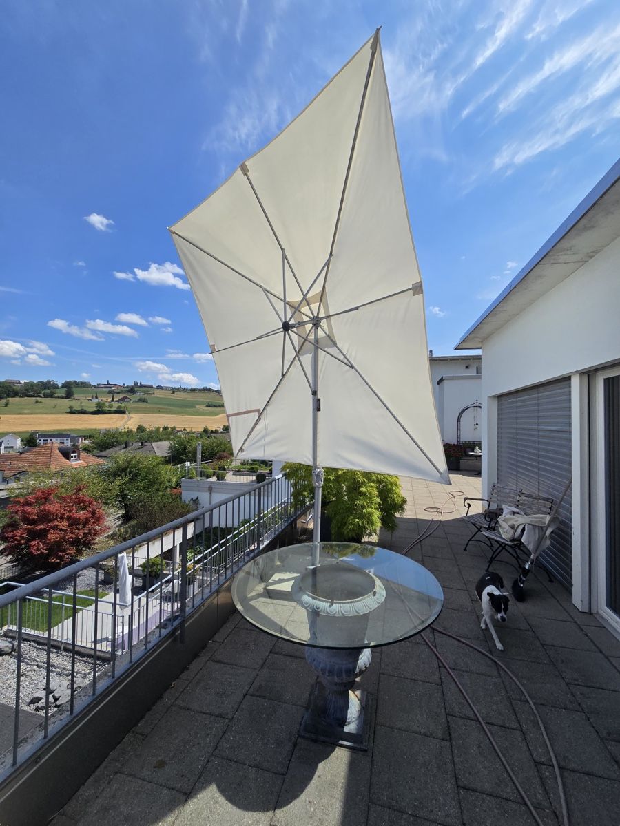 Glatz Sonnenschirme: Sonnenschirm eckig beige Glatz – Gebraucht aus Fislisbach von meb_cgw9 1