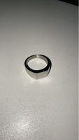 Ring Edelstahl sechseckig Design neuwertig, Grösse 7