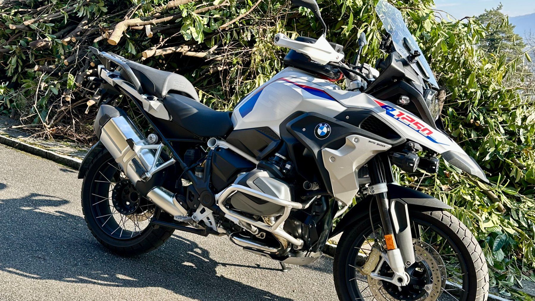 BMW Enduro: BMW R1250 GS – Usato da Trimbach venduto da Rswtri67 1