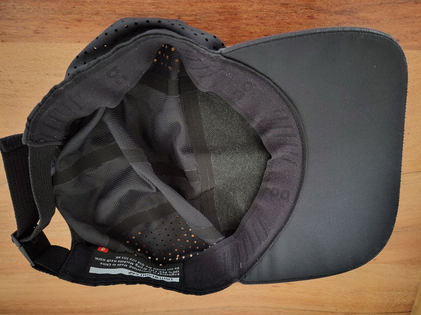 Chapeaux, bonnets & casquettes: Lightweight Cap ON – D'occasion à Bern par mwa_xj5p 1