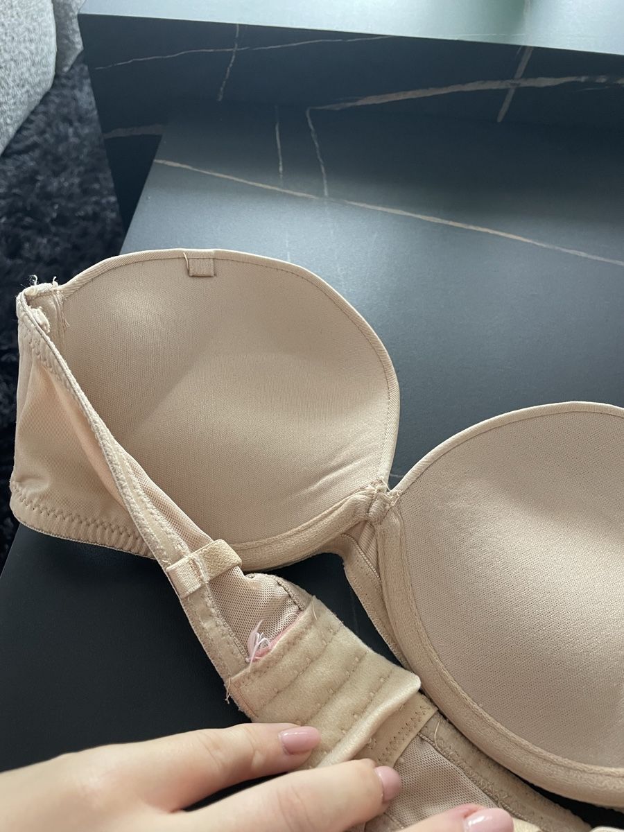 Sonstige Unterwäsche: Trägerloser BH – Gebraucht aus Zürich von car_26mh 4
