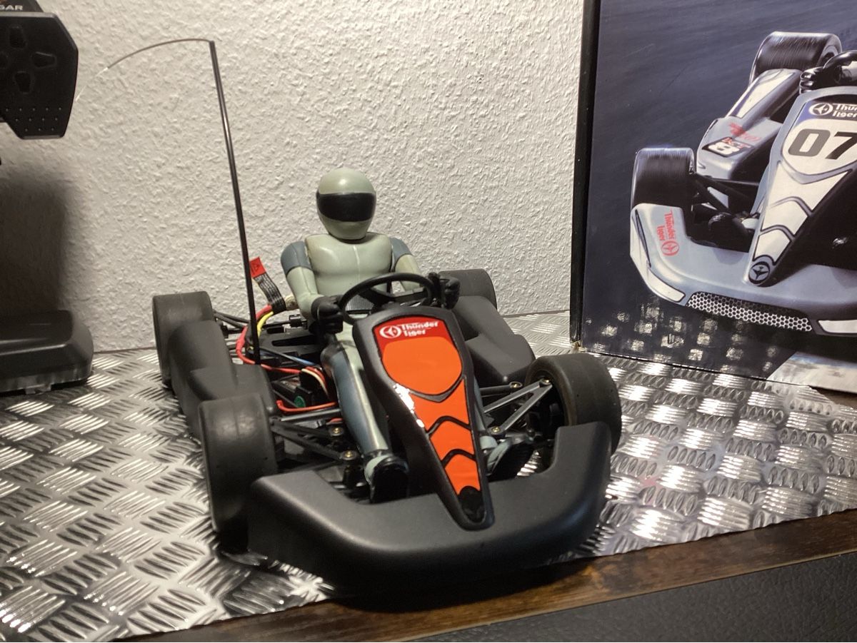 Thunder Tiger Modellismo RC: RC Kart Racing – Nuovo (secondo la descrizione) da Eggiwil venduto da M8Black