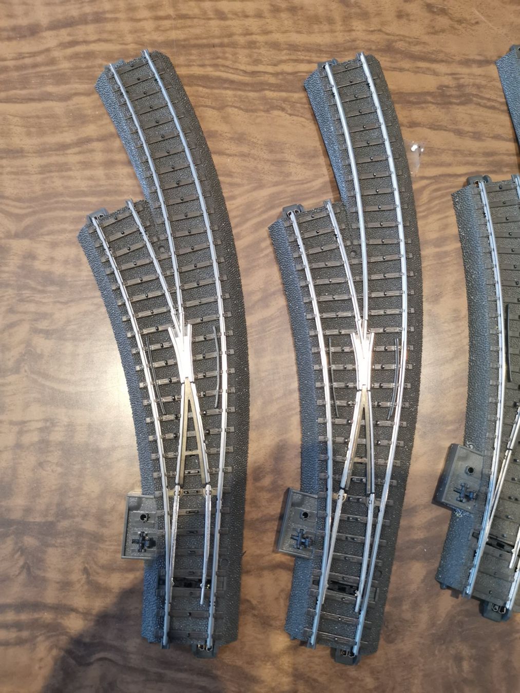 Märklin Modellini di ferrovie: 4x Märklin - Bogenweiche links – Usato da St. Margrethen SG venduto da tribeli98 1