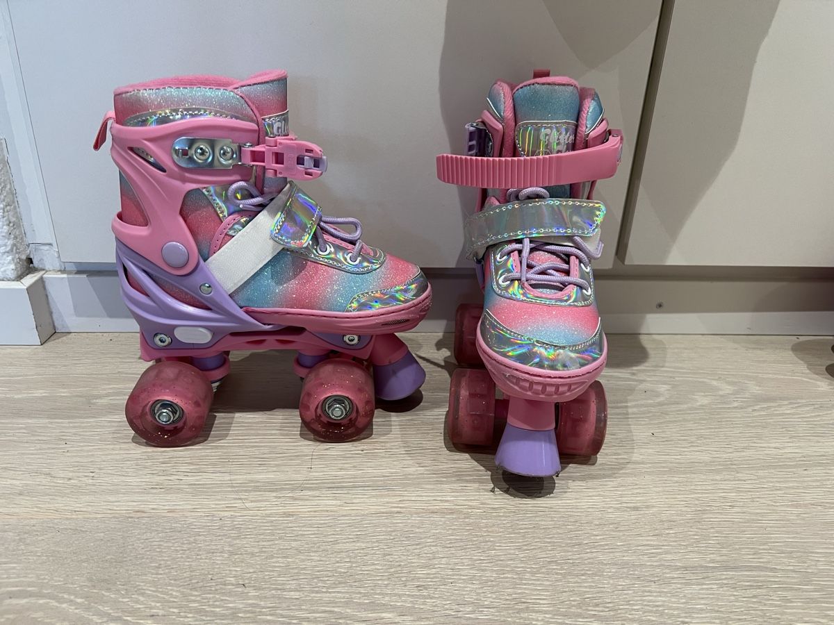 Patins à roul. & inline: Rollschuhe – D'occasion à Meggen par CLFZ 1