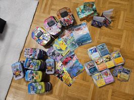 Pokémon Sammlung 1000+ Karten –21 Mini Tins – Holo & Reverse