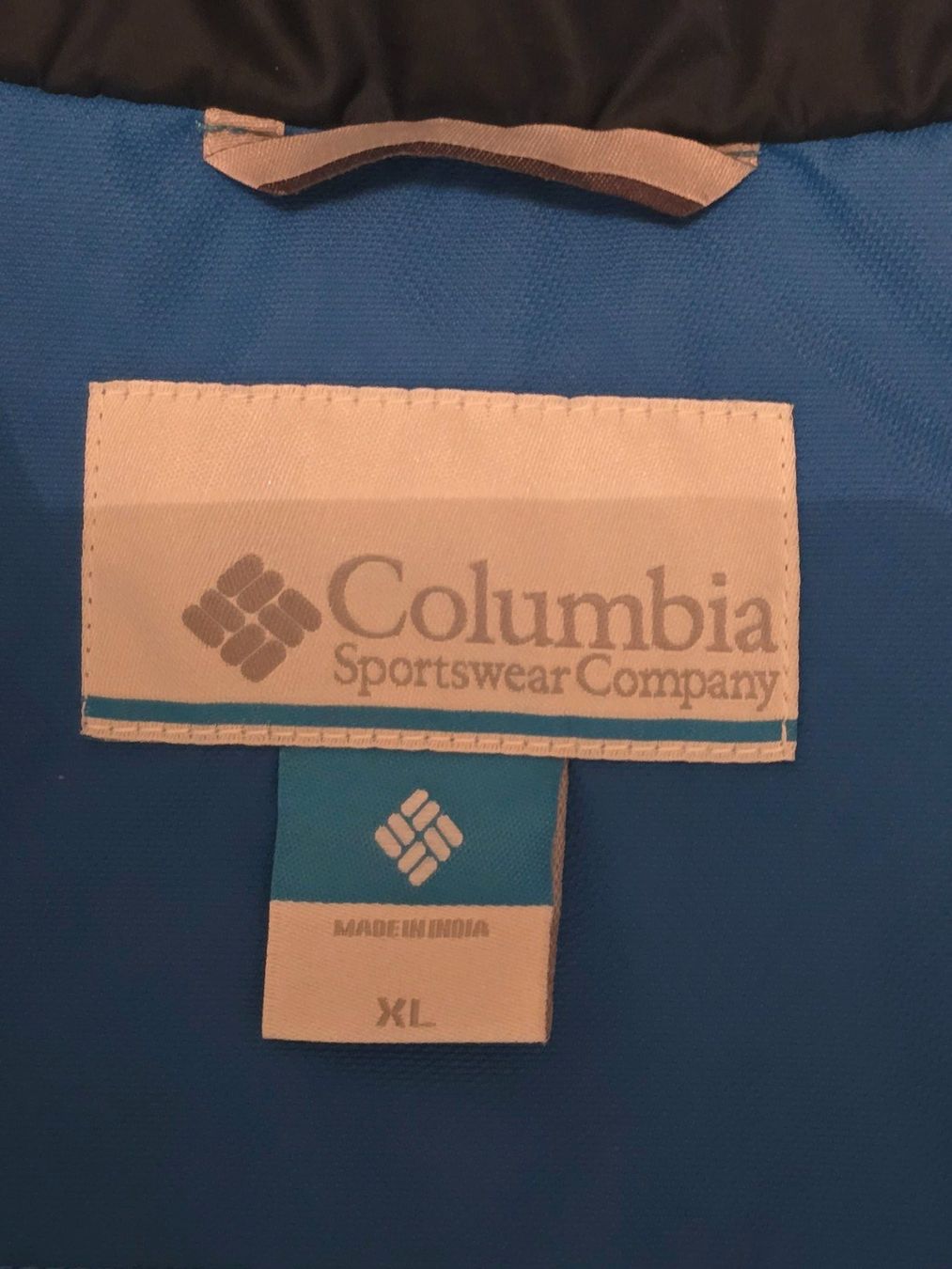 Columbia Giacche: Columbia Jacke Grösse XL – Usato da Schönenwerd venduto da Chez_Mimi 4
