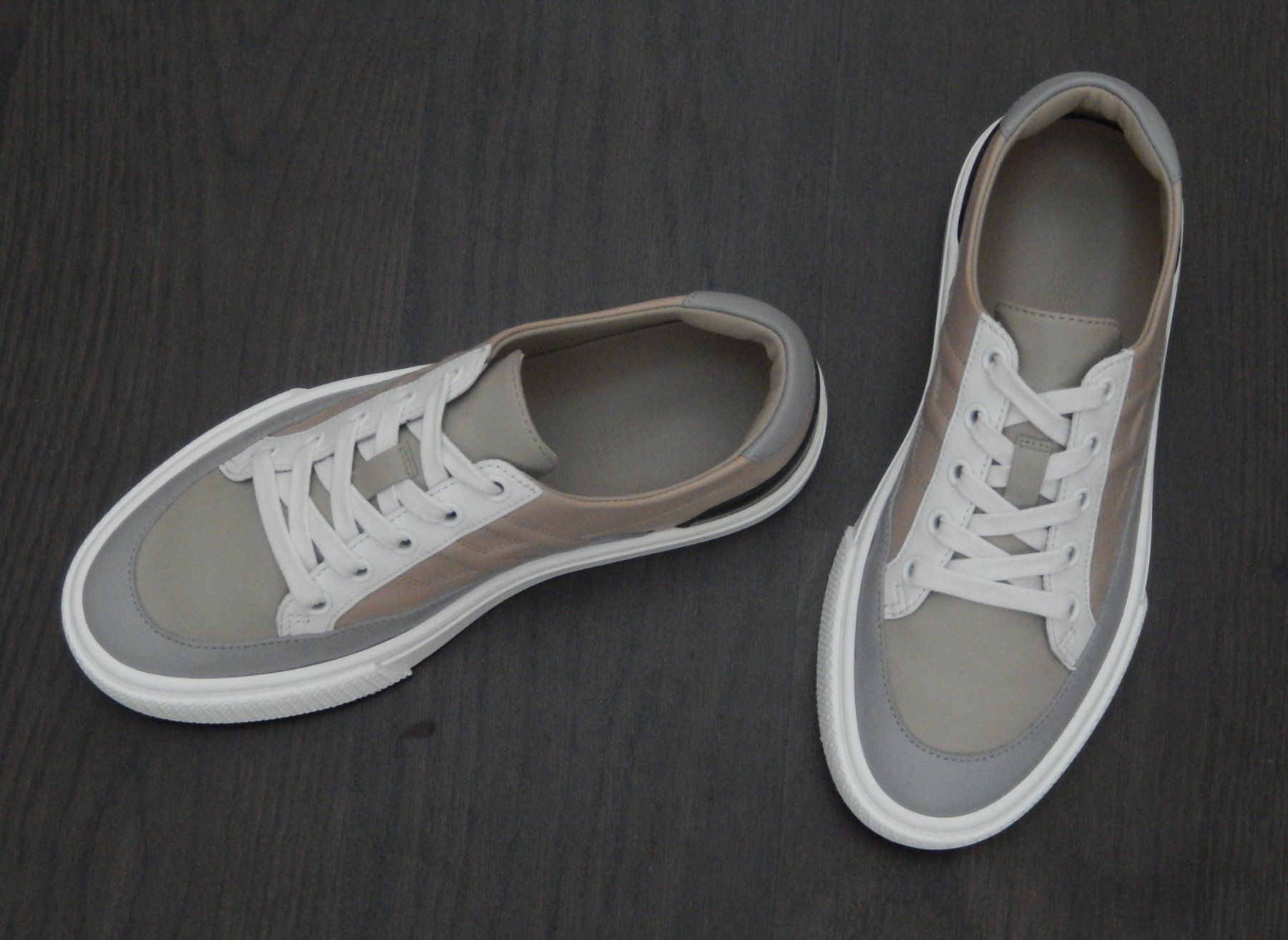 Hermès Scarpe da donna: Orig. HERMES Deep Multicolor Leder Sneakers Gr. 36 – Usato da Tuggen venduto da vivira 8