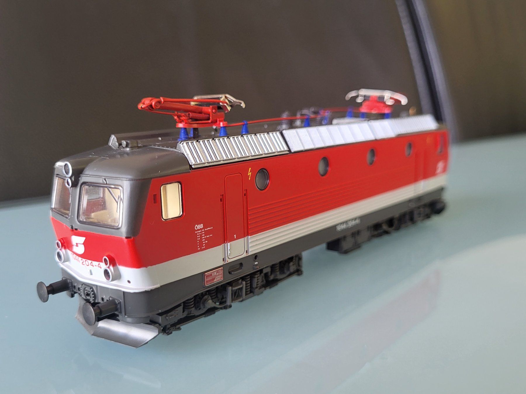 Roco Modelleisenbahnen: H0 ROCO 1044 204-4 – Neu (gemäss Beschreibung) aus Oberburg von sensetal 3
