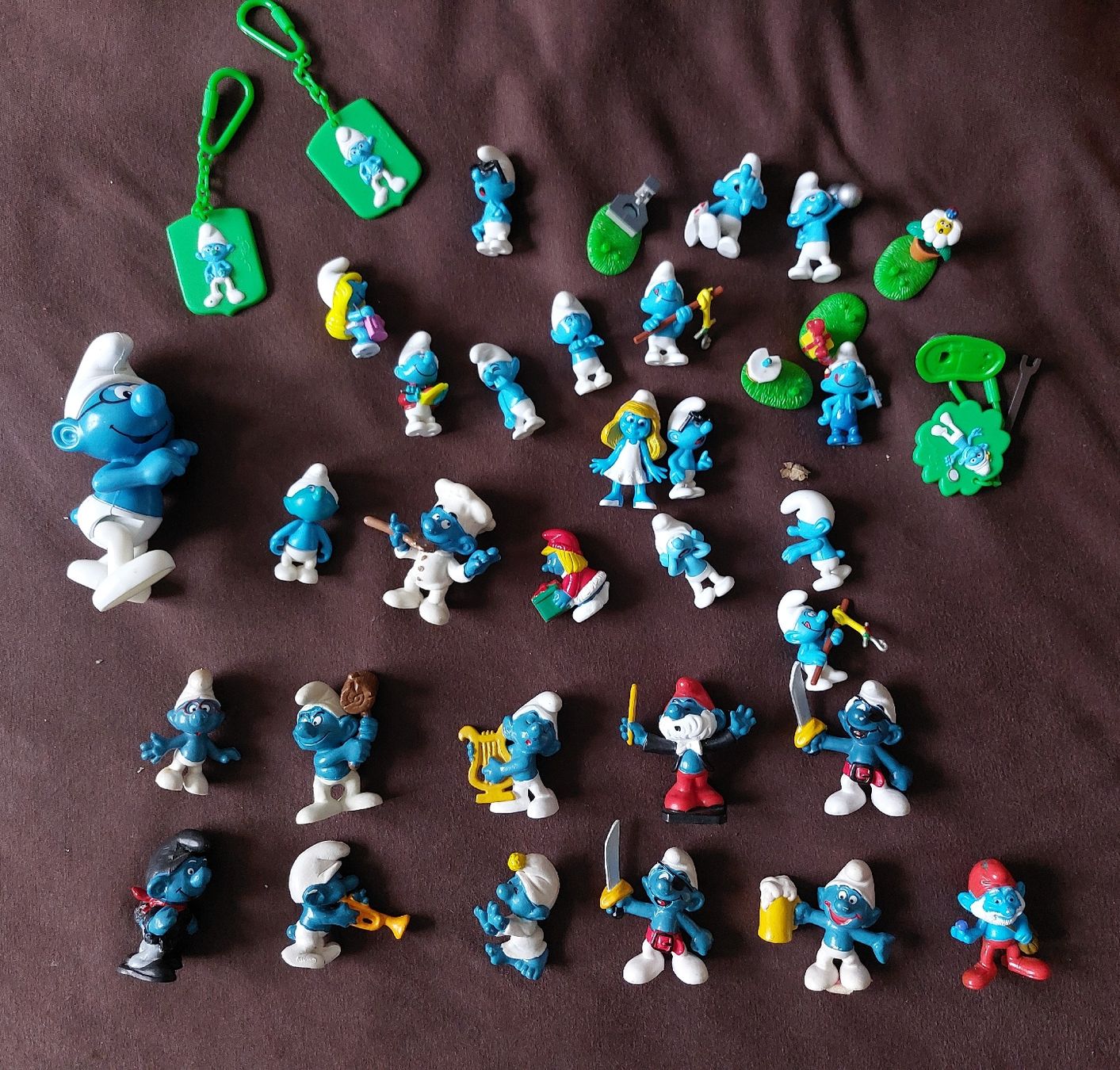 Jouets: Schlümpfe und Co.  – D'occasion à Unterseen par Ruia3333