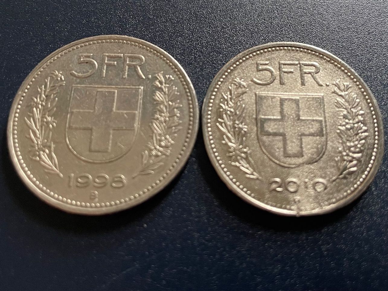 Tutti le monete: 5 Fr. 2010/Falsifikat – Usato da Volketswil venduto da rubin74 3