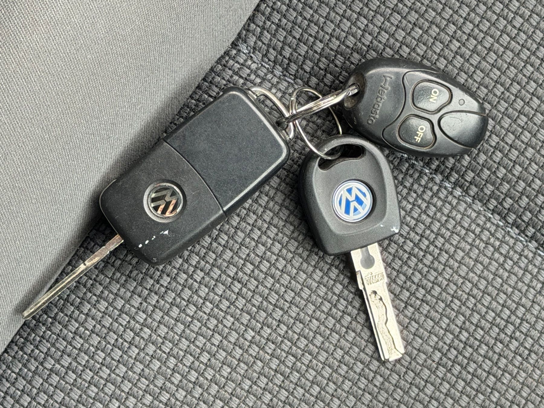 VW Automobili: VW AMAROK 2.0 TDI – Usato da Cormagens venduto da sajkarov 8