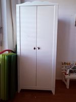 Kinderschrank weiss – praktisch & zeitlos – guter Zustand
