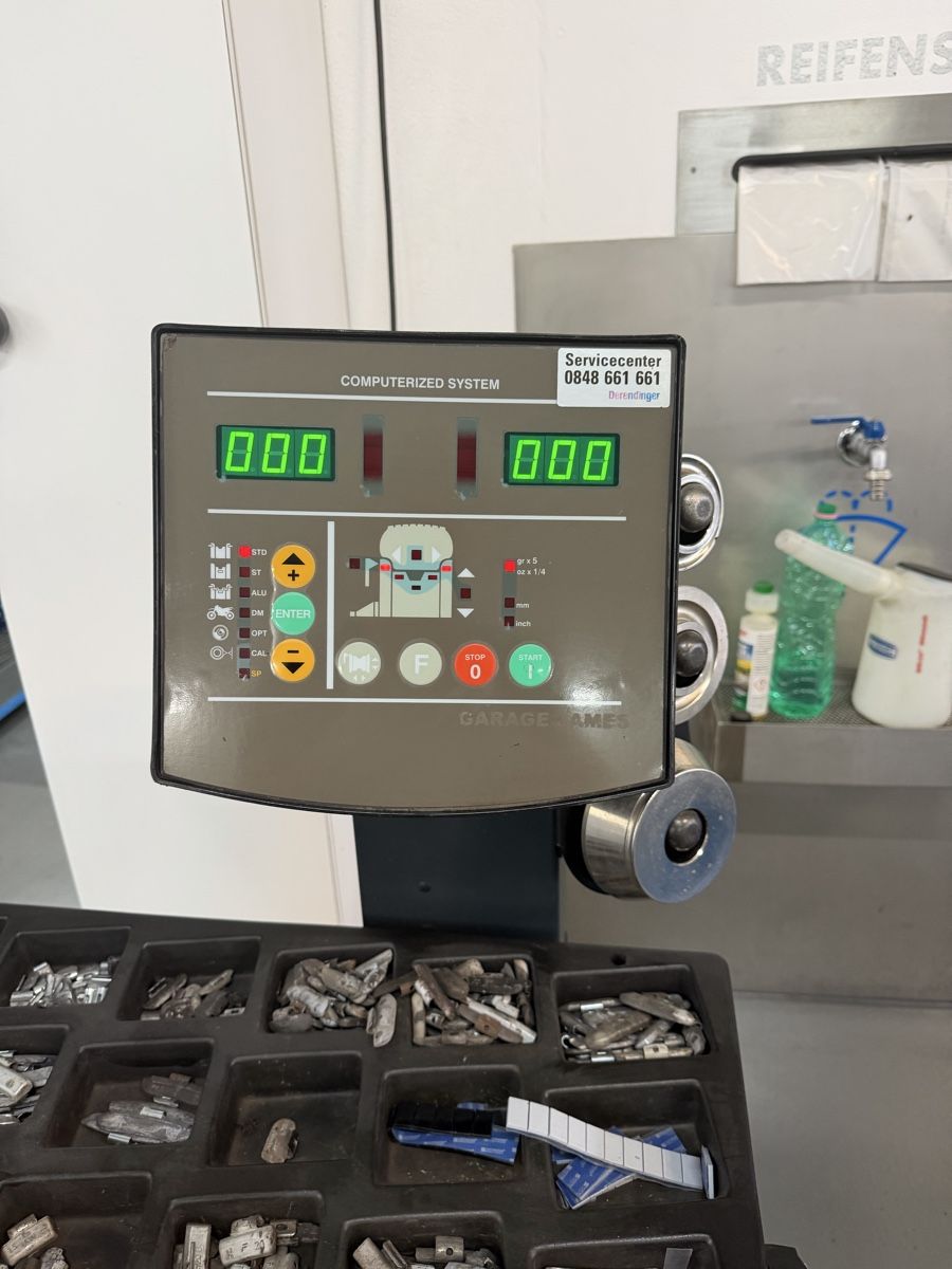 Tutte le macchine: Auswuchtmaschine Sice S626 – Usato da Widnau venduto da ces_d8xn 8