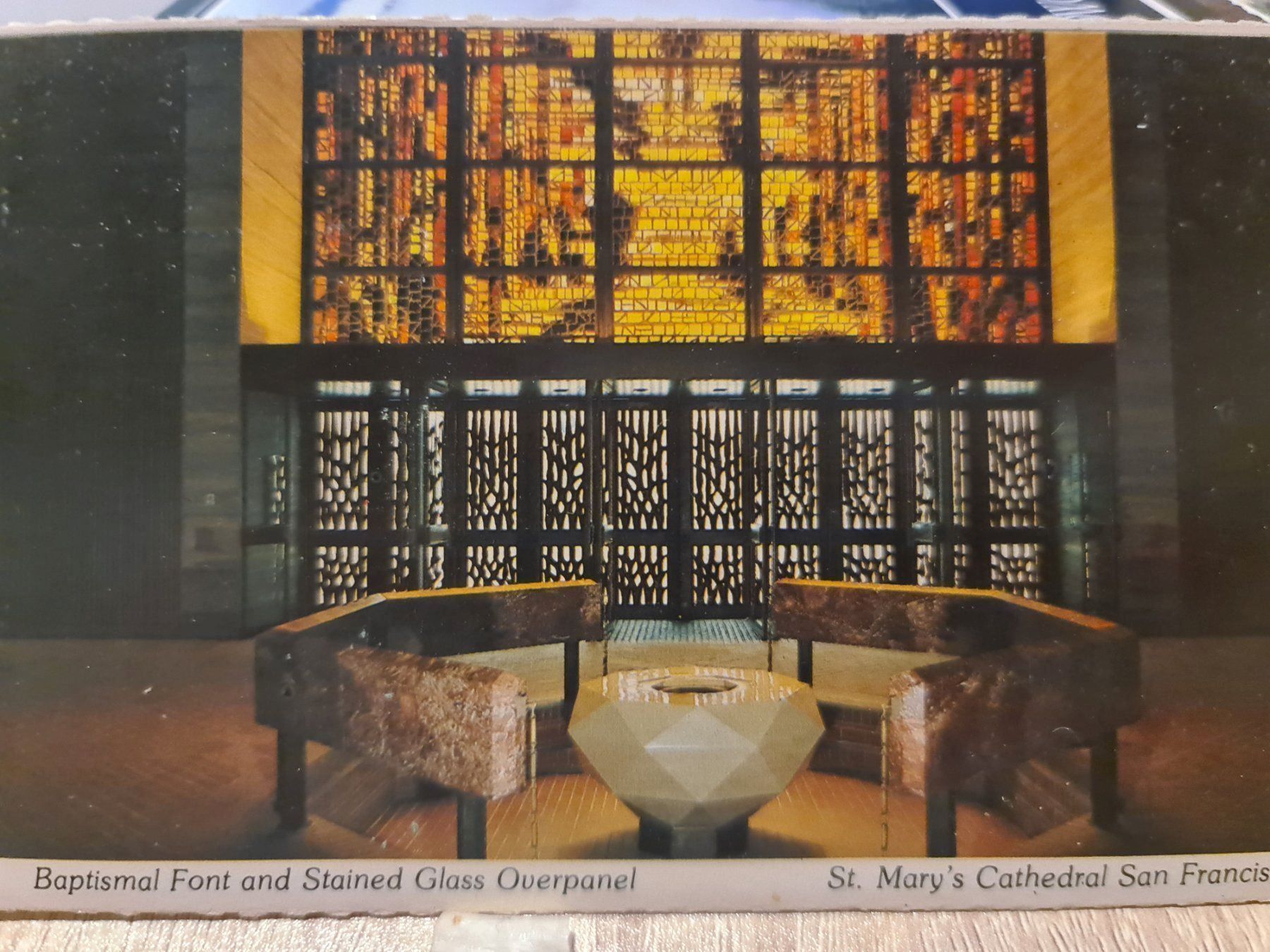 Cartoline postali: Ansichtskarte San Francisco St.Marys Cathedral – Usato da Dintikon venduto da Vexi