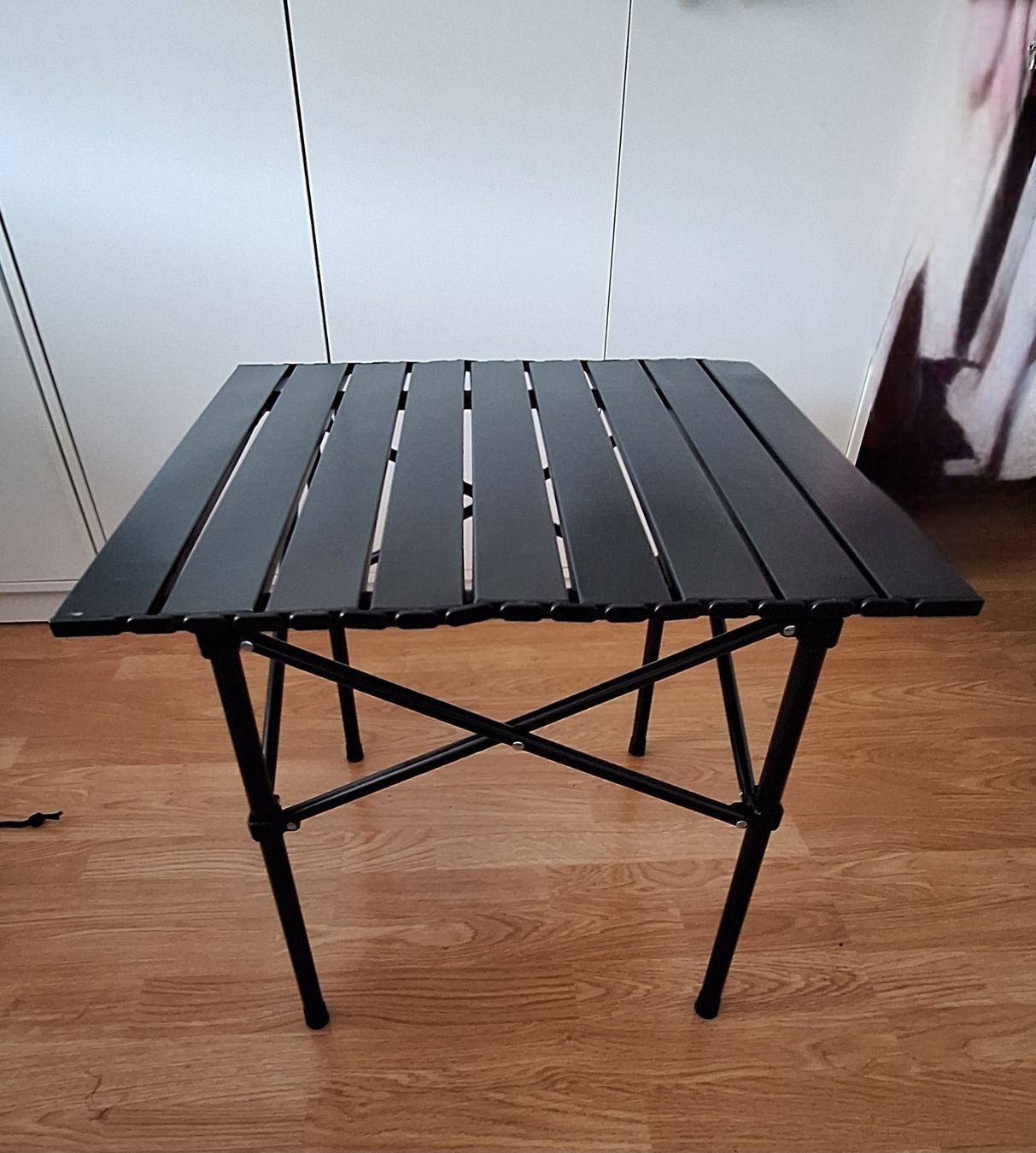 Tables: Camping Klapptisch,  Aluminium Schwarz. klein Verpackt – D'occasion à Lützelflüh-Goldb par bli_f2v9