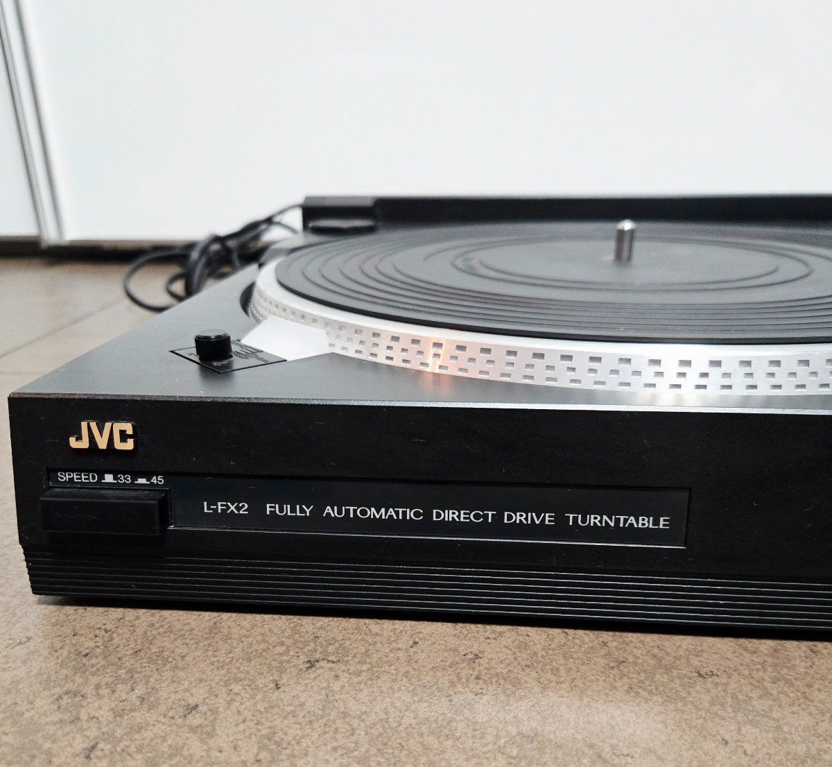 JVC Tourne-disques: JVC L-FX2 – Fully Automatic Direct Drive – D'occasion à Riedt b. Erlen par 63ak 1