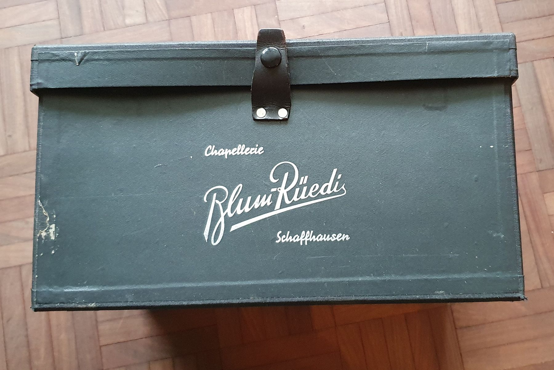 Copricapi, berretti & cappellini: Zylinder "Blum-Rüedi" Schaffhausen, mit Hutkarton – Usato da Kreuzlingen venduto da Rschweiz1 8