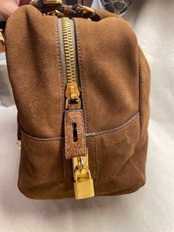 original-prada-handtasche-wildleder-kaufen-auf-ricardo
