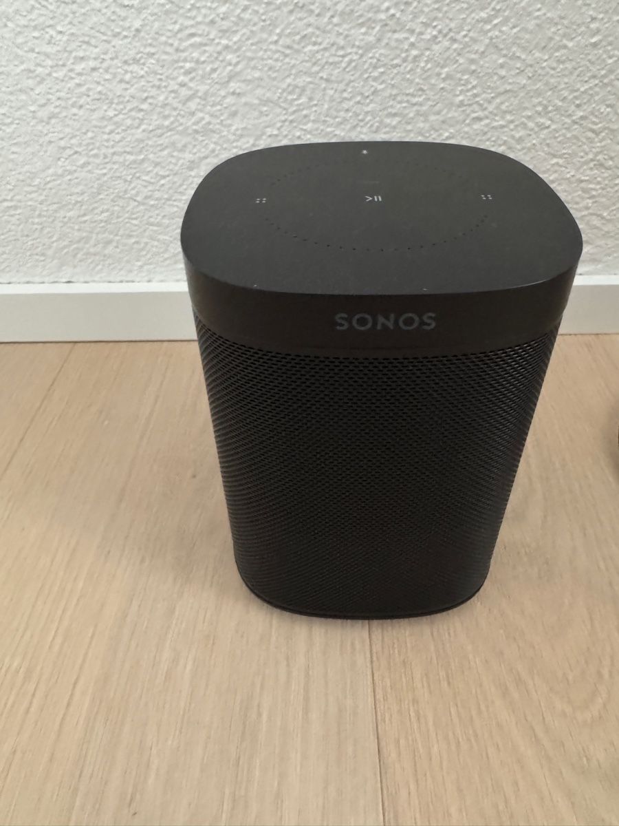 Sonos Casse acustiche: Sonos One Gen2 Airplay 2, WLAN – Usato da Niederrohrdorf venduto da 54Belaadpa43