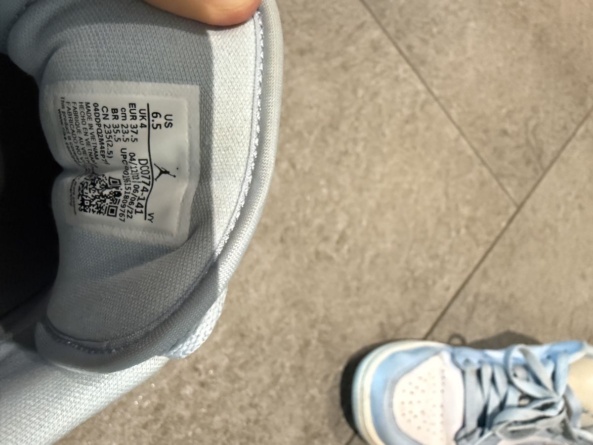 Nike Herrenschuhe: Nike Air Jordan Low  – Gebraucht aus Faellanden von csterus 3