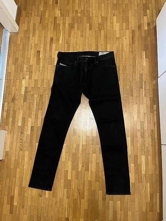 Jeans: Jean Diesel noir Slim – Neu und originalverpackt aus Genève von luan.77k