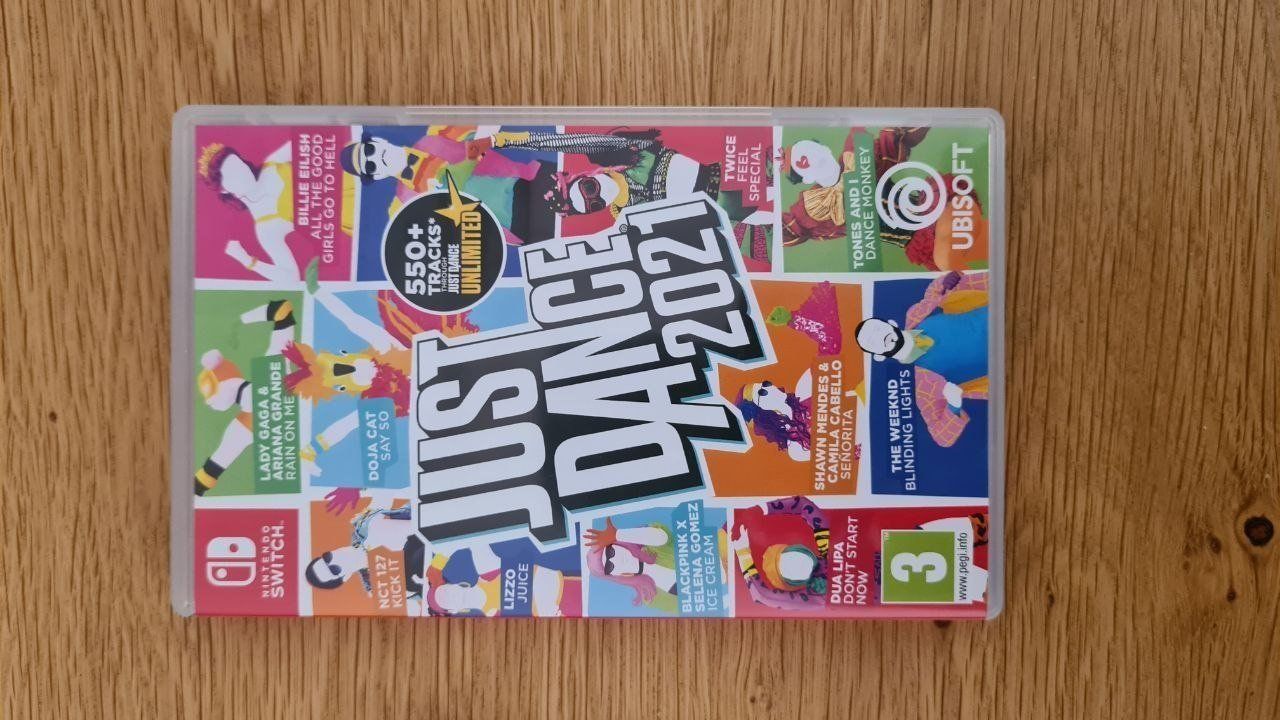 Nintendo Console: Nintendo Switch Bundle + Just Dance + Travel Case – Usato da Zürich venduto da gia_tfj5 1