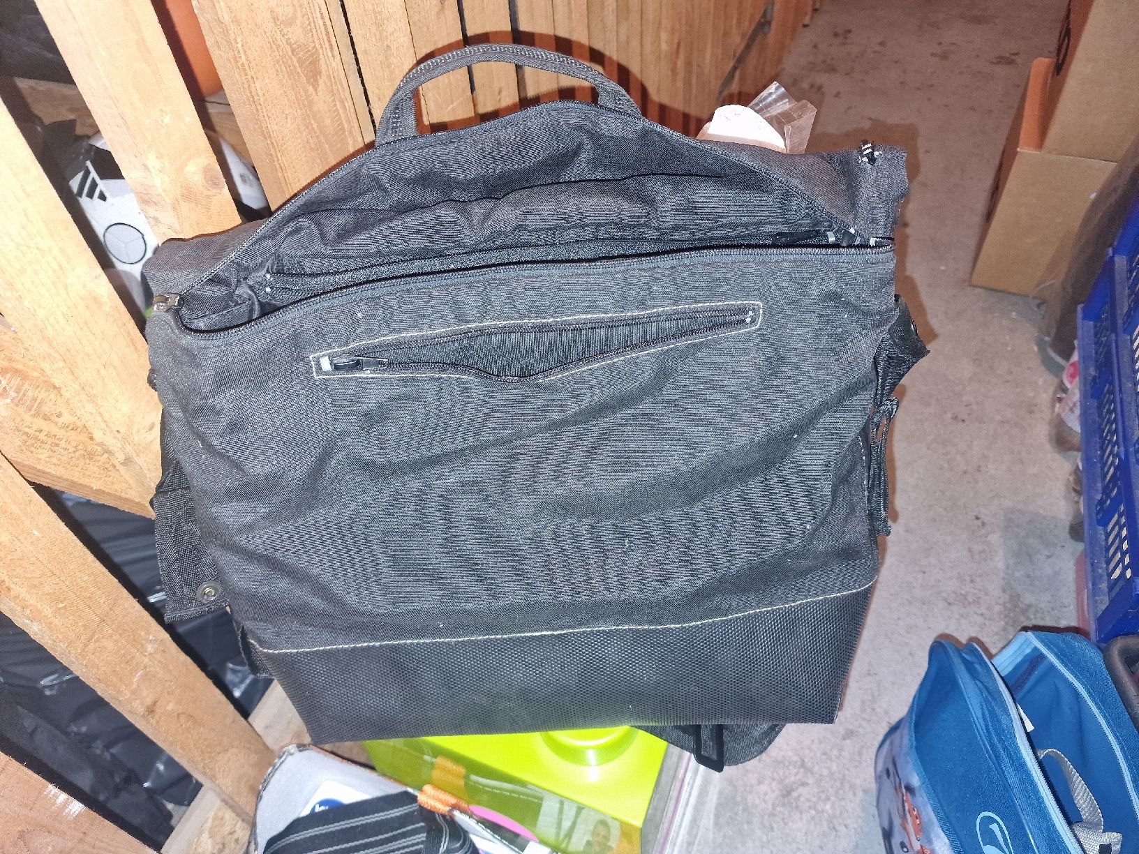 Teutonia Sacs & sacs à dos: Teutonia Wickeltasche – D'occasion à Weinfelden par tik_y586 1