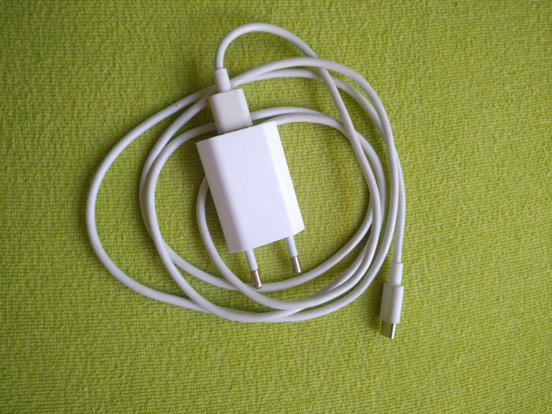 Caricabatterie: Ladekabel USB-C – Usato da Bern venduto da TimonBimon