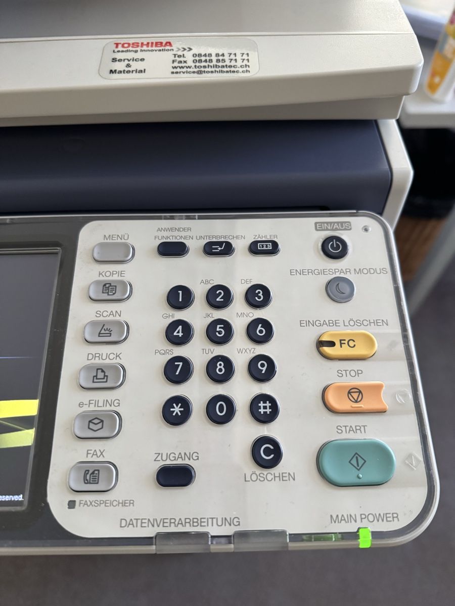 Toshiba Fotocopiatrici: Toshiba Farbkopierer   – Difettoso da Zürich venduto da takol 2