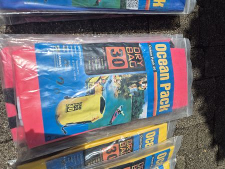 Verkaufe neue Ocean Pack Rucksäcke