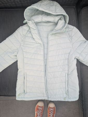 MANOR Lightweight quilted jacket mint hood like new