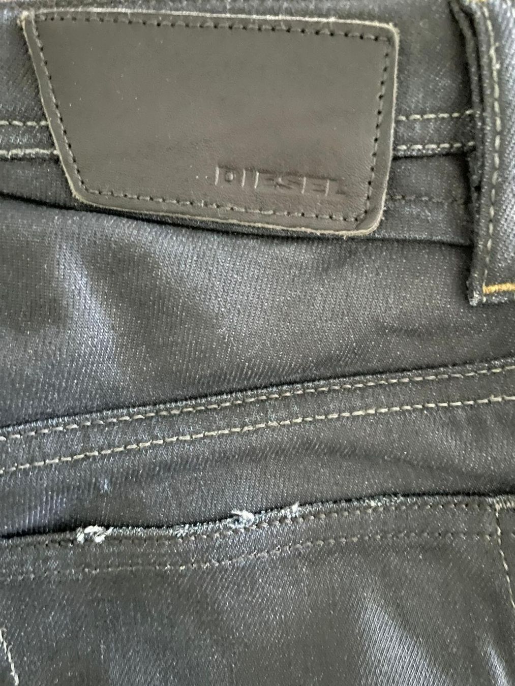 Diesel Pantaloni: Hose Diesel schwarz – Usato da Obfelden venduto da Sonne50 4