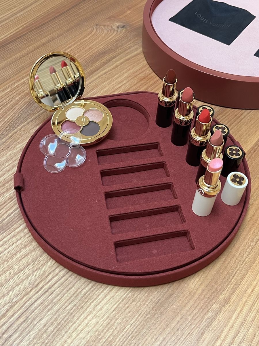 Make-up: Louis Vuitton Make-up-Set – Nuovo e nell'imballaggio originale da La Chaux-de-Fonds venduto da mal_29gk 2